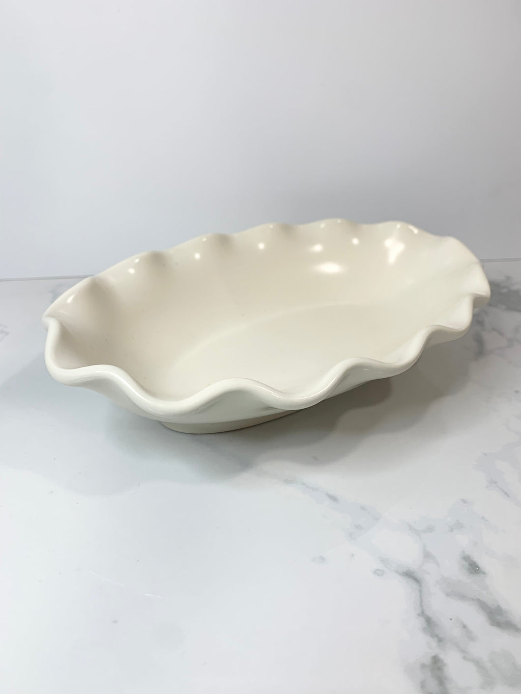 Ruffled - White Bowl Plate